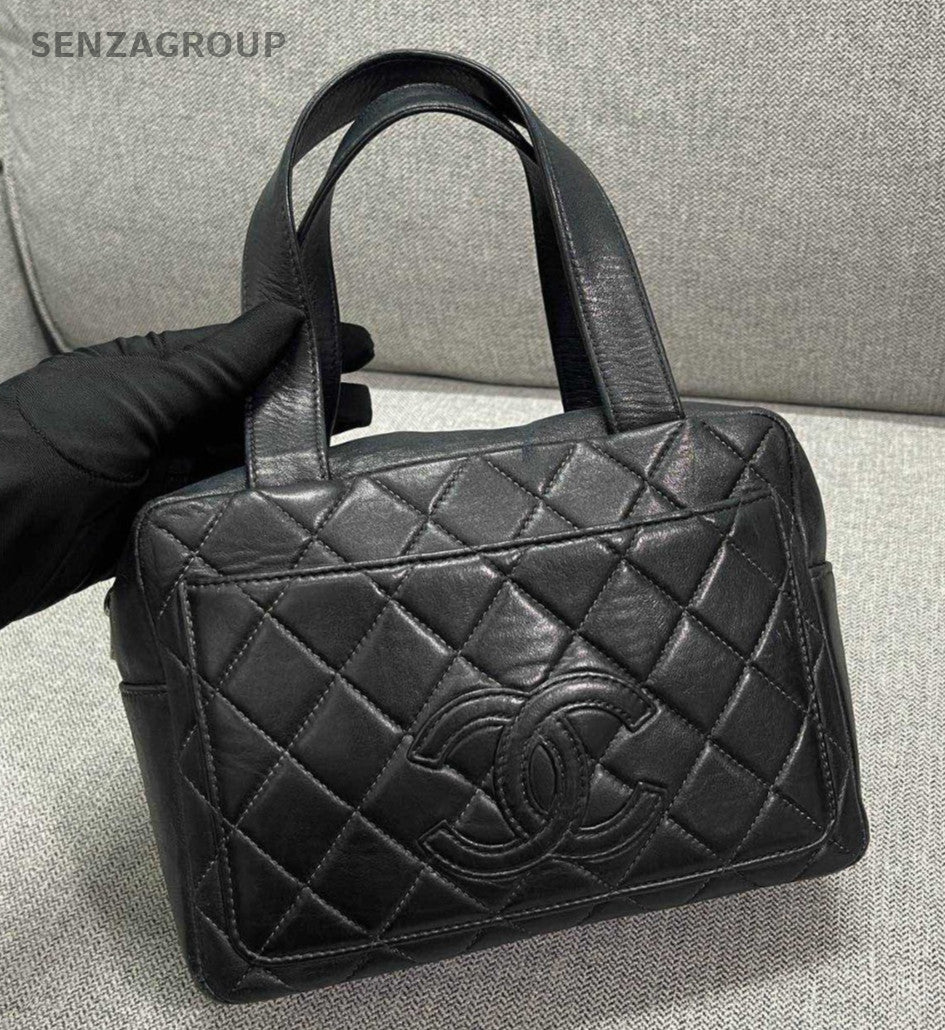 CHANEL Vintage Diamond Pattern Top Handle Handbag Black Classic Women