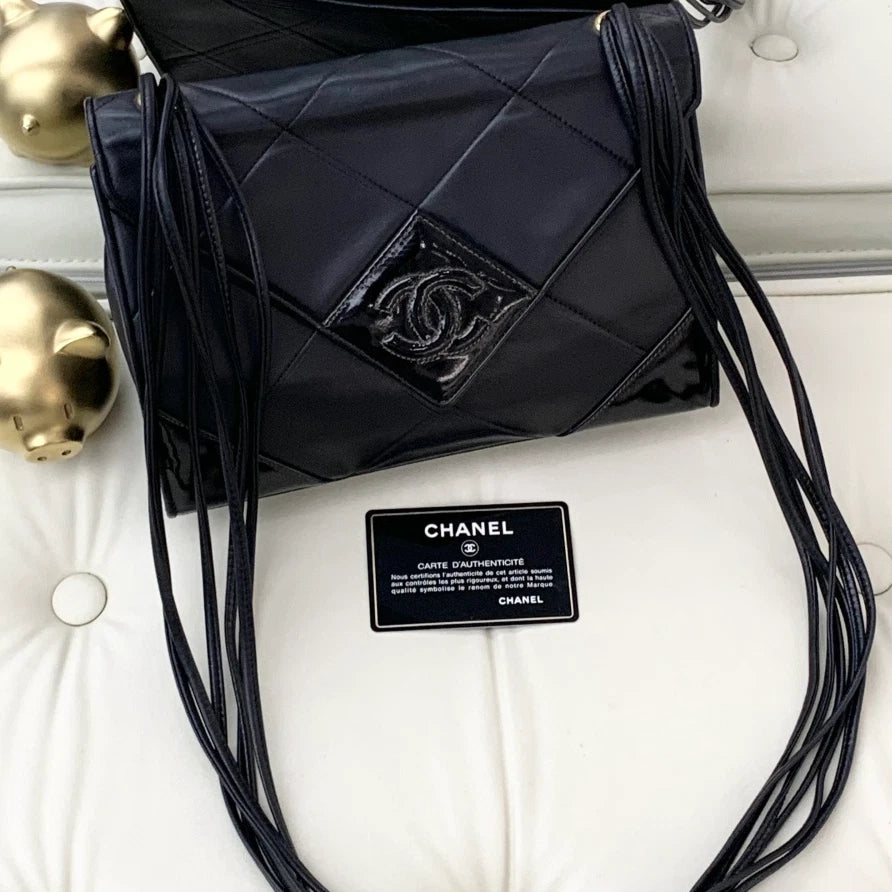 Chanel Vintage 2Ways Patent Lambskin Shoulder Crossbody Bag Black Women S