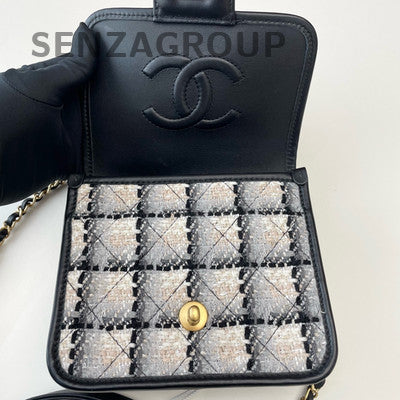 Chanel Tweed Messenger Chain Shoulder Crossbody Bag Black White Gold