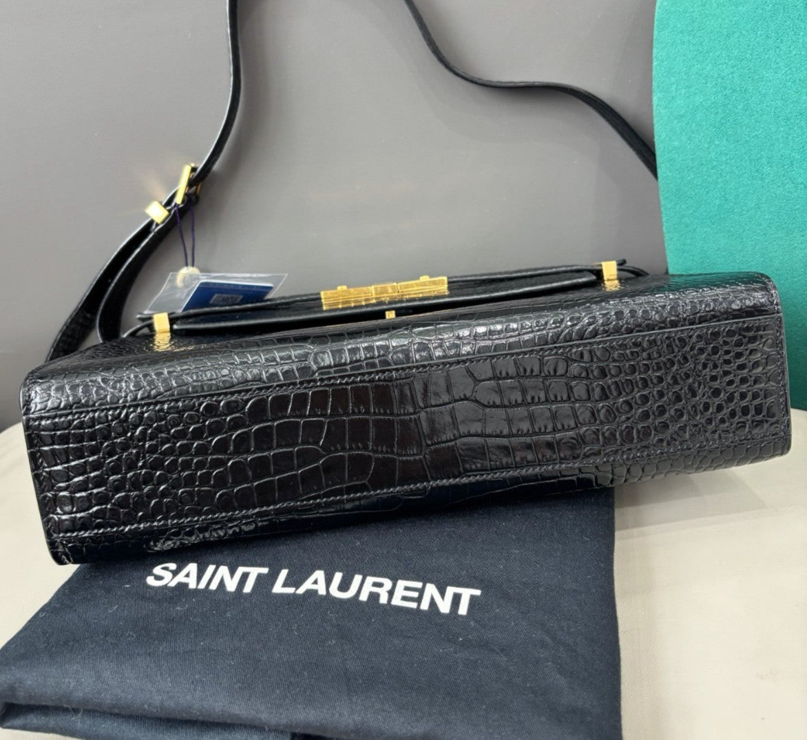 Saint Laurent Manhattan MM Shoulder Bag Black Gold Women Classic