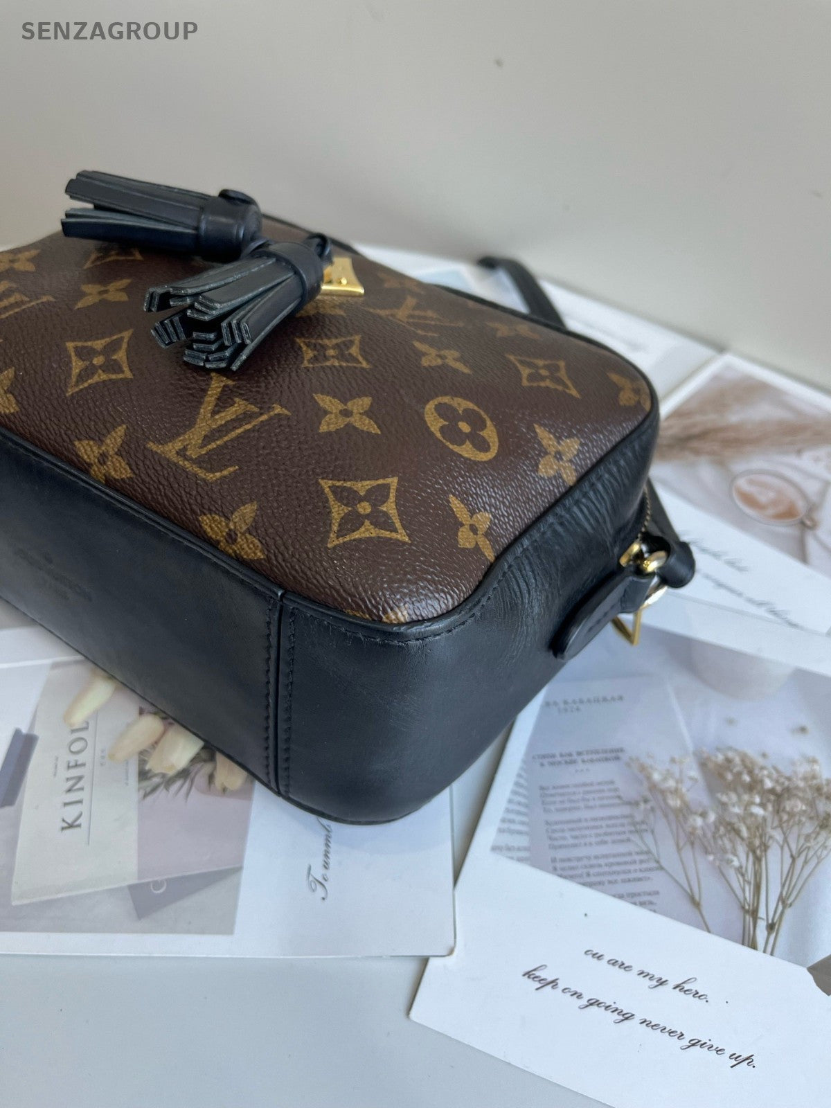 Louis Vuitton Tassel Camera bag Monogram Shoulder bag Crossbody M43556