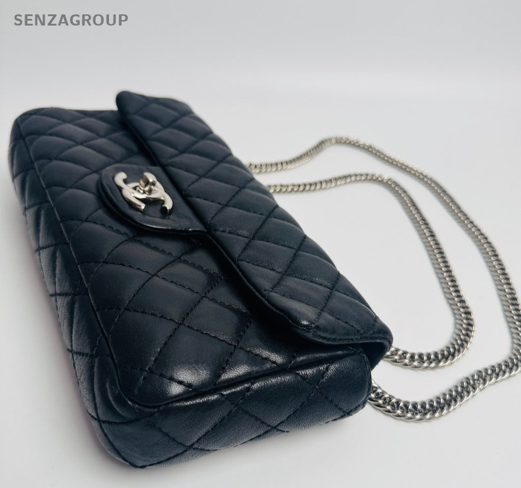 CHANEL Classic Flap Diamond Pattern Chain Shoulder bag Black Silver Women