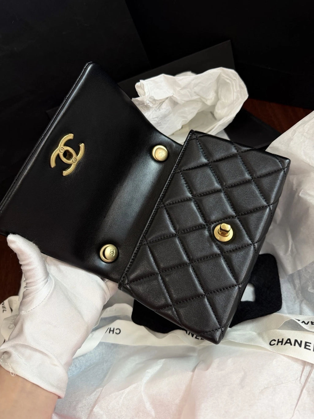 Chanel Lambskin Chain Shoulder Bag Crossbody Black Gold Diamond Excellent