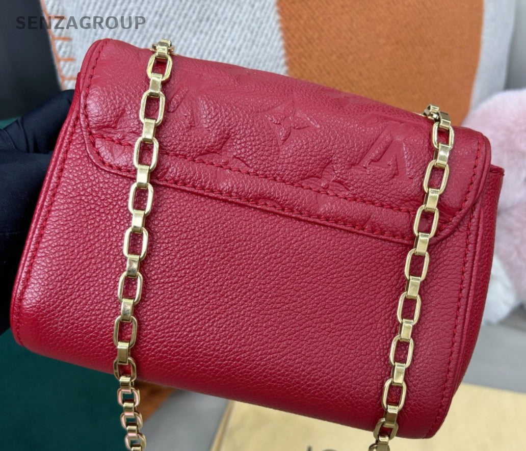 Louis Vuitton Calfskin Chain Shoulder Bag Crossbody Red Gold Used Women Classic