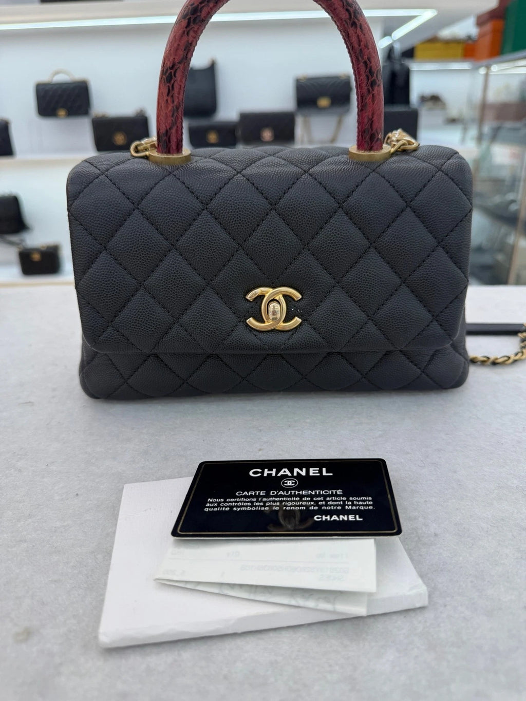 CHANEL Black Calfskin COCO Handle Shoulder Bag For Women