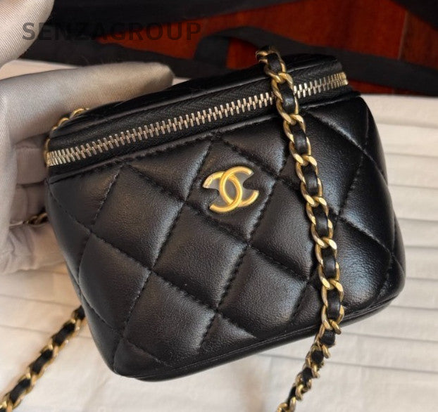 Chanel Box Chain Diamond Shoulder Bag Crossbody Black Gold Women Classic