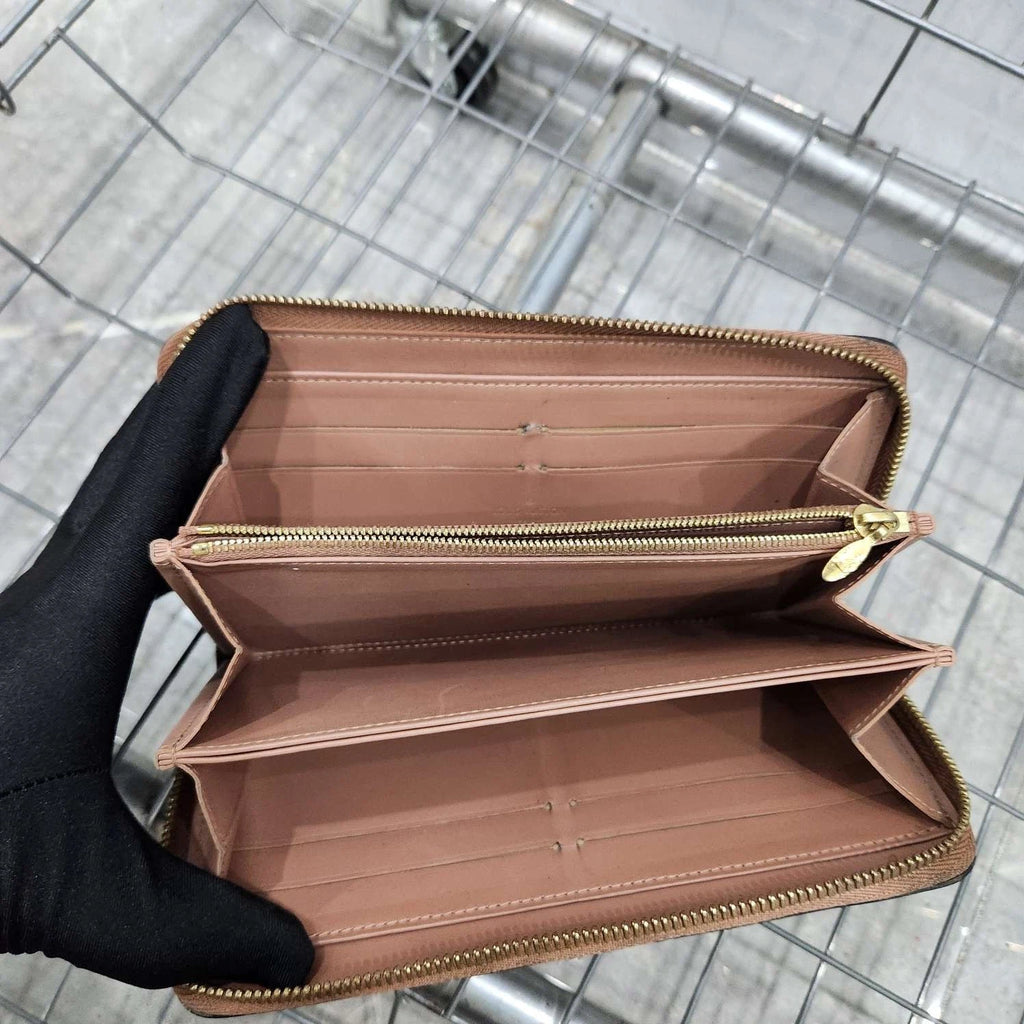 Louis Vuitton Patent Monogram Long Wallet Clutch For Women