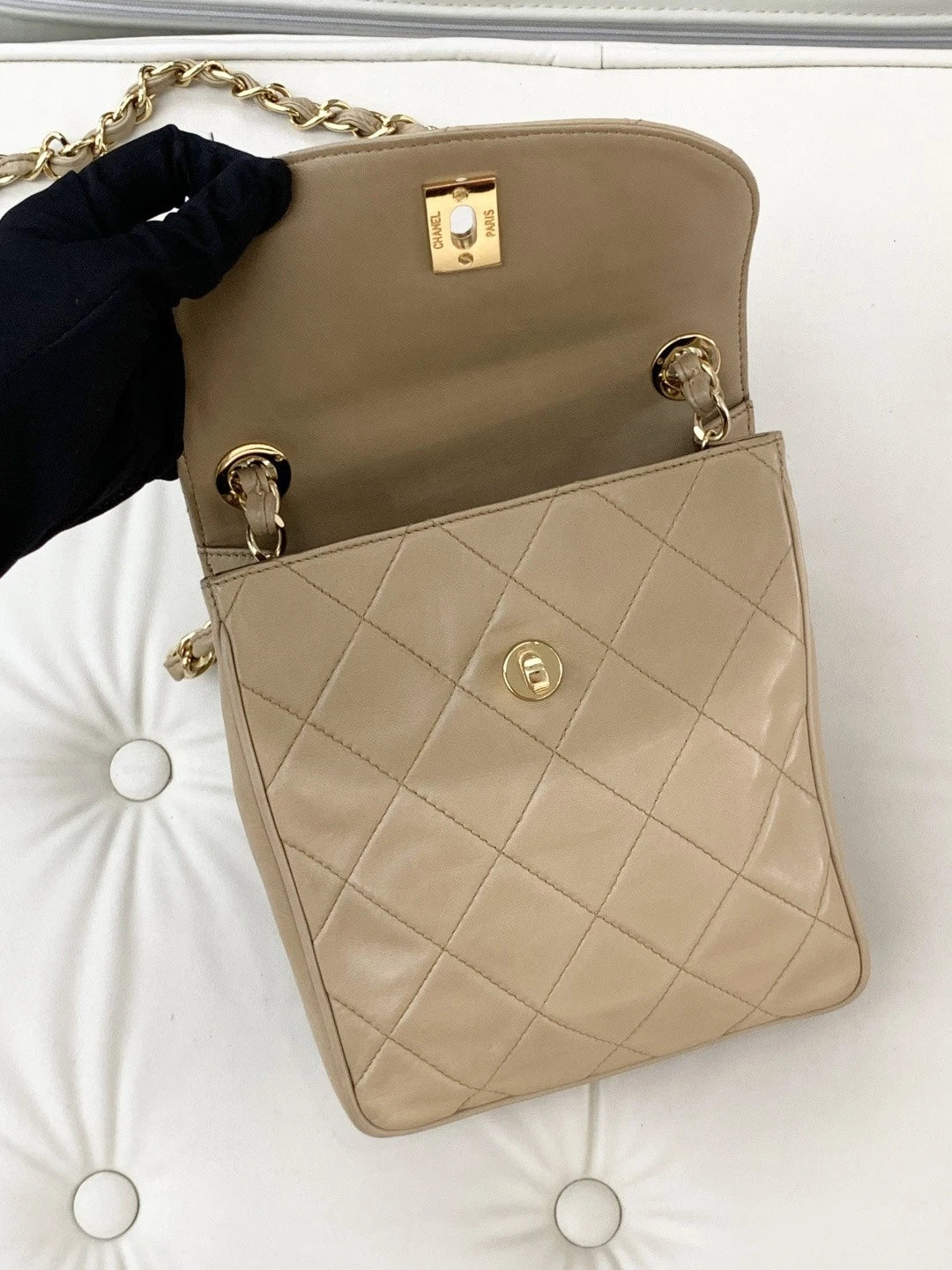 Chanel Vintage Lambskin Chain Camera Bag Crossbody Bag Beige Women S