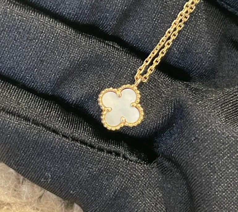 Van Cleef &amp; Arpels Sweet Alhambra 18k Yellow Gold White Mother of Pearl Necklace
