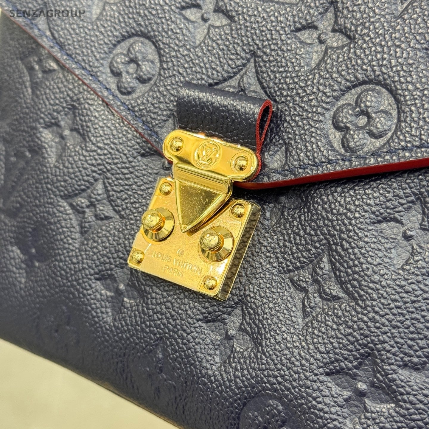 Louis Vuitton Pochette Métis Monogram Empreinte Shoulder Handbag Navy