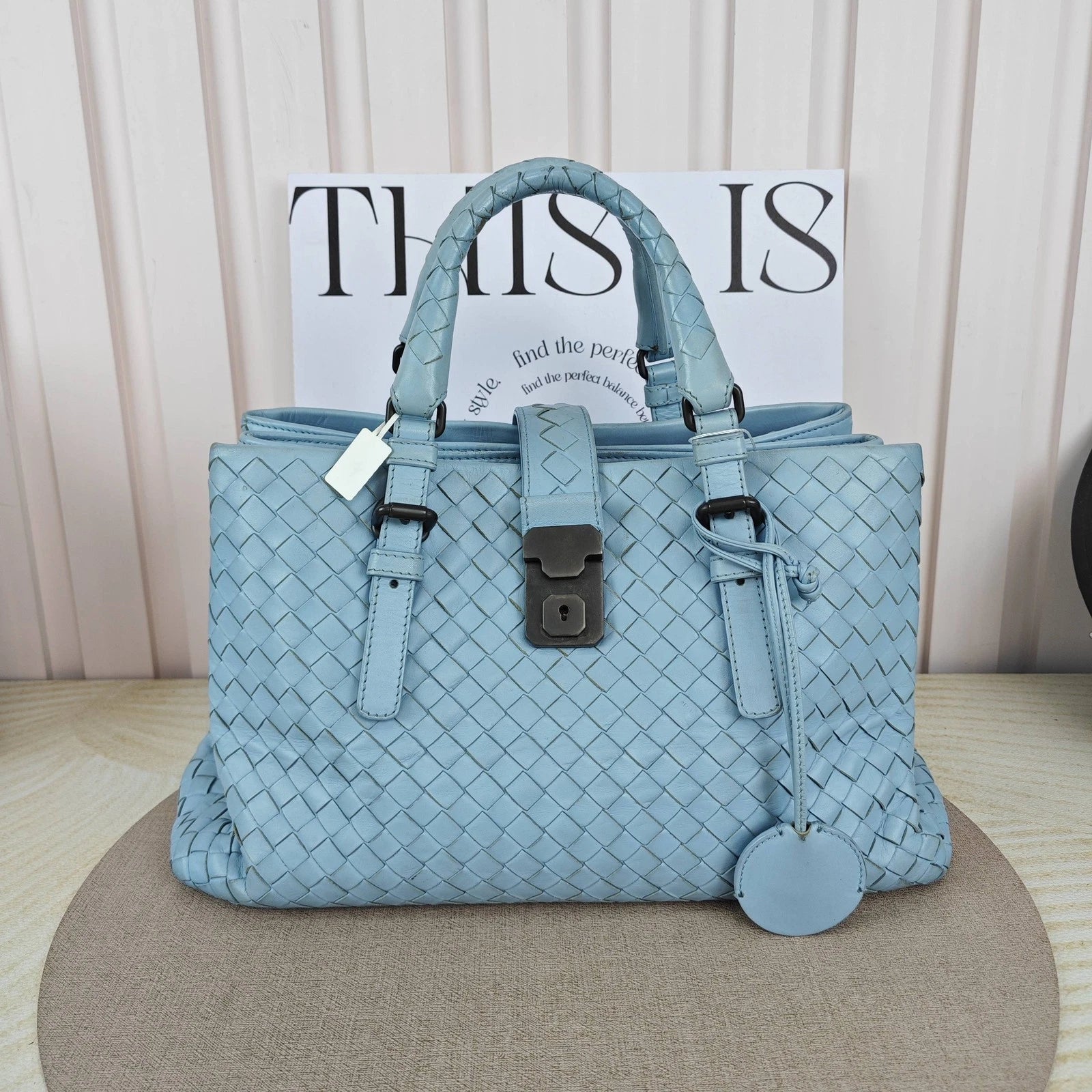 Bottega Veneta Blue Leather Woven Small Roma Tote Handbag For Women