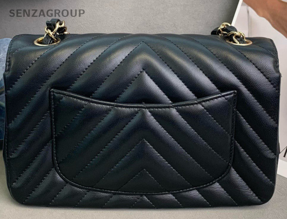 Chanel Classic Flap Mini Lambskin Chain Shoulder Bag Black Gold Used Women