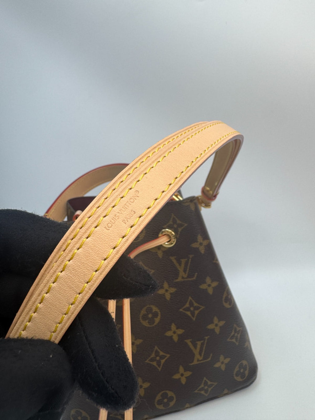 Louis Vuitton Monogram NeoNoe BB Top Handle 2way Shoulder bag Almost Brand NEW