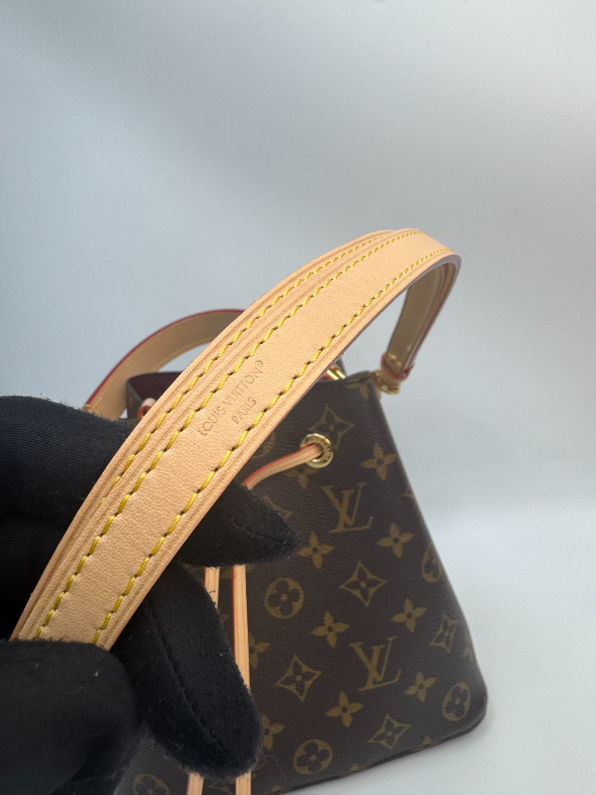 Louis Vuitton Monogram NeoNoe BB Top Handle 2way Shoulder bag Almost Brand NEW