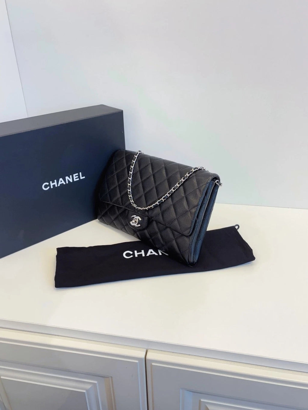 Chanel Classic Flap Shoulder Bag Women's Crossbody Black Caviar Silver Turnlock
