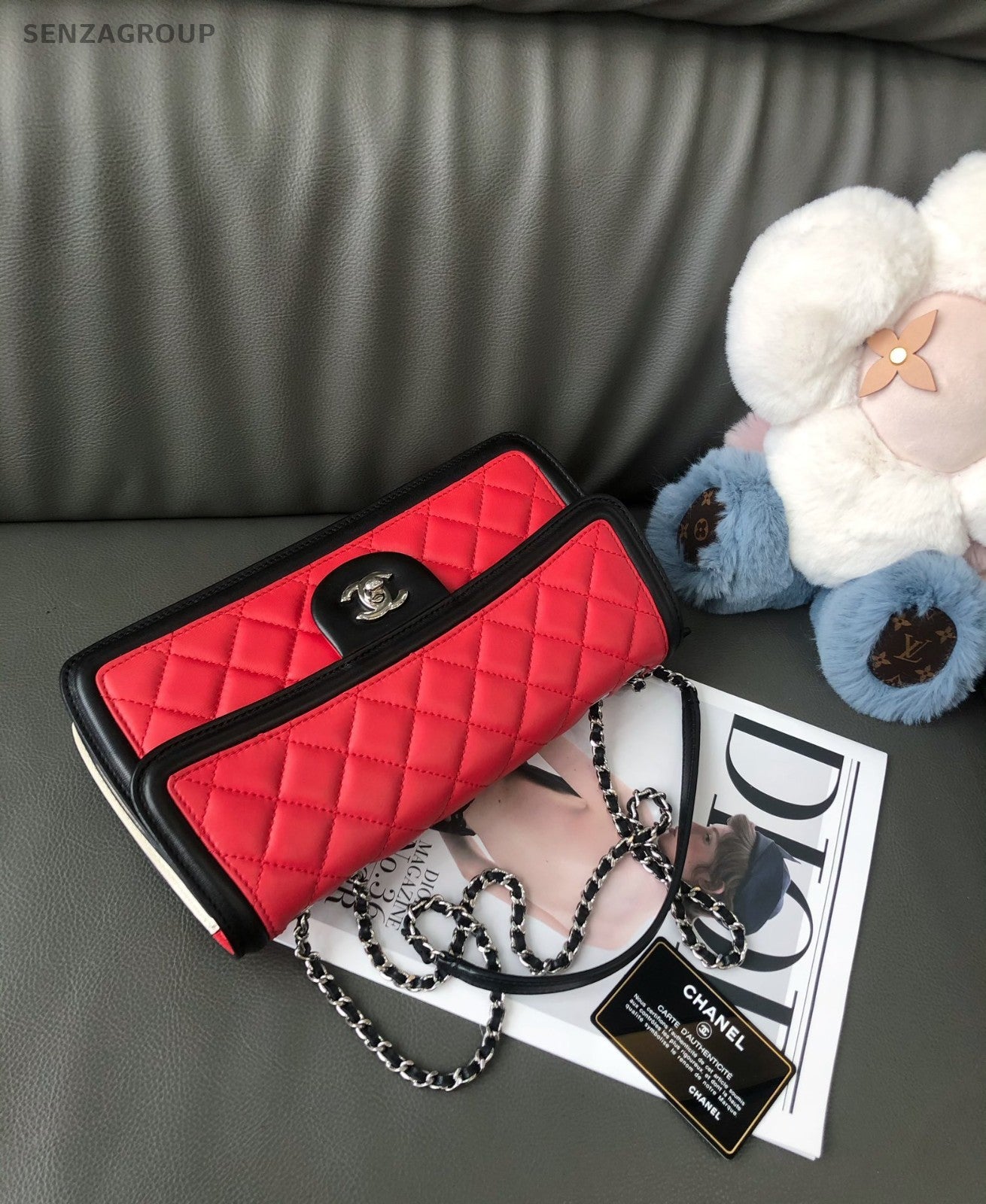 CHANEL Classic Flap Lambskin Chain Shoulder bag Red Black Women Classic