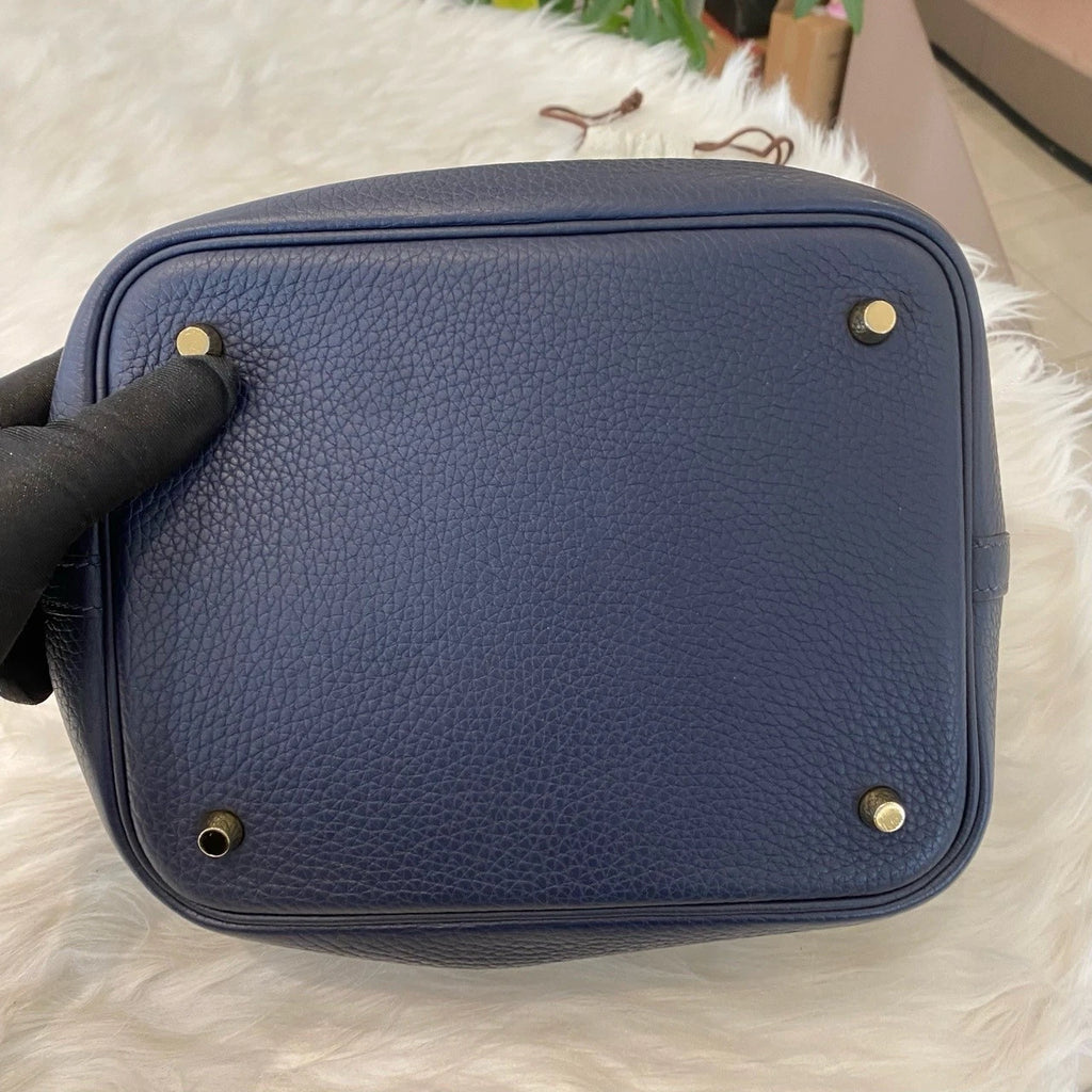 Hermès Picotin Lock 22 Blue Gold Hardware Women's Handbag