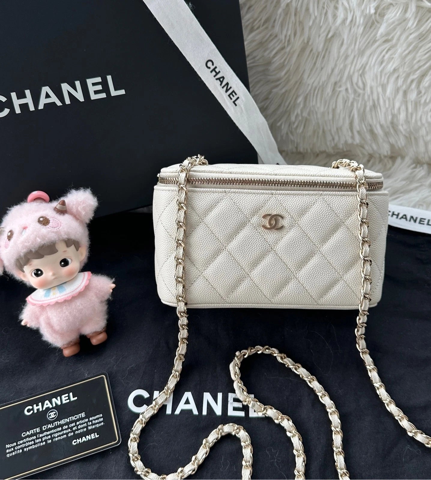 CHANEL white Calfskin Long Box Shoulder Crossbody Bag For Women