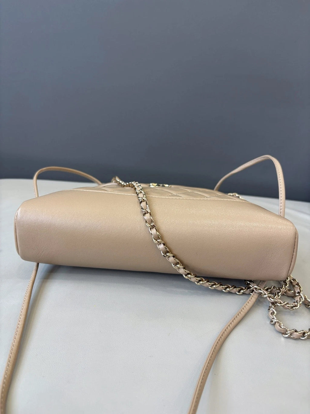 Chip Version Chanel 31Bag Mini Beige Tote Handbag Gold Chain Crossbody Diamond