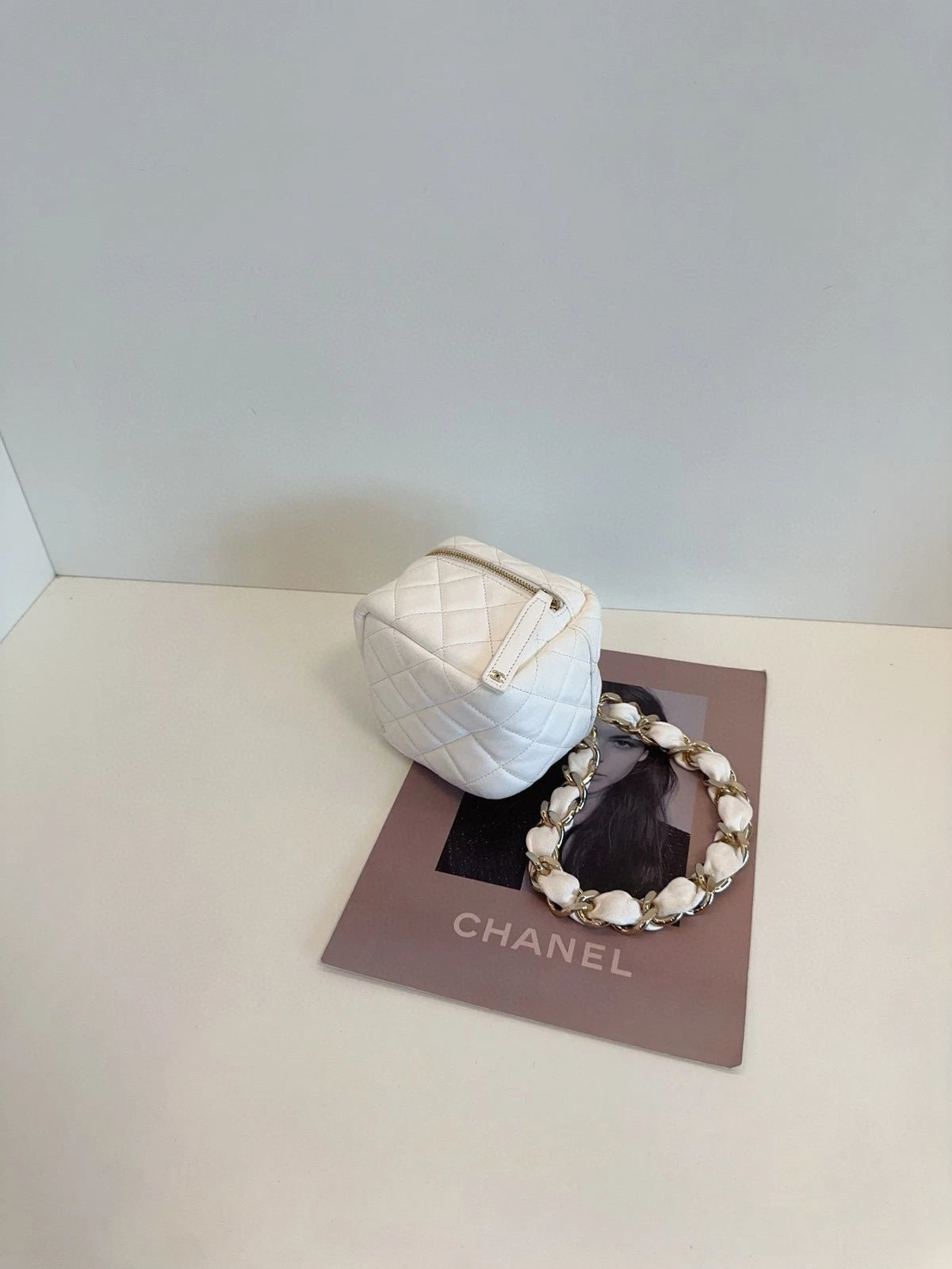 CHANEL Runway Dice Box Handbag For Women