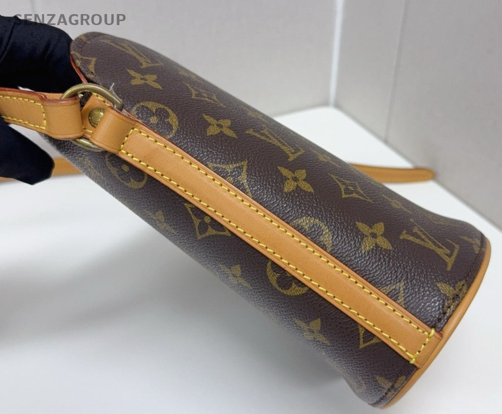 Louis Vuitton Flask Monogram Shoulder Crossbody Bag Brown Women