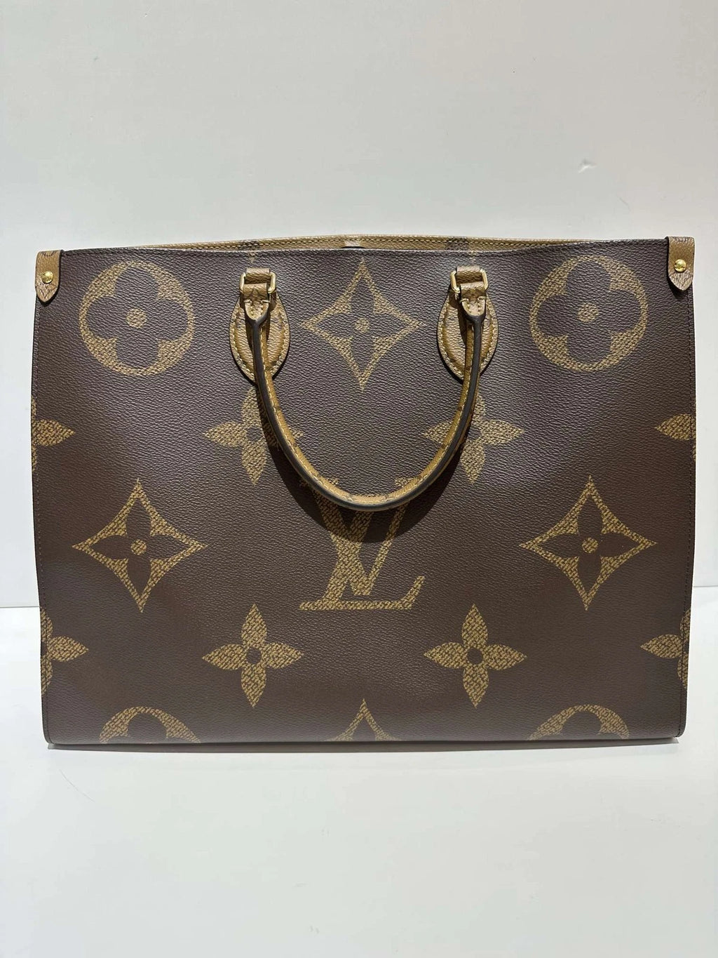 Louis Vuitton OnTheGo Monogram Canvas Tote Bag Excellent