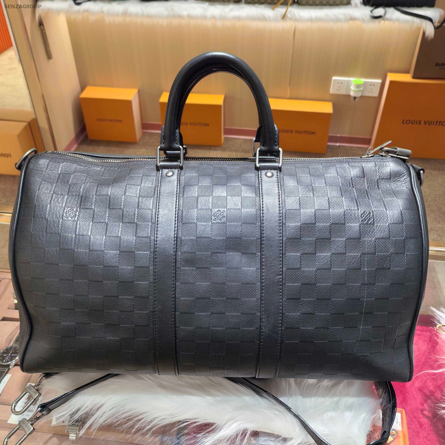 Louis Vuitton Damier Keepall Black Leather Shoulder Bag