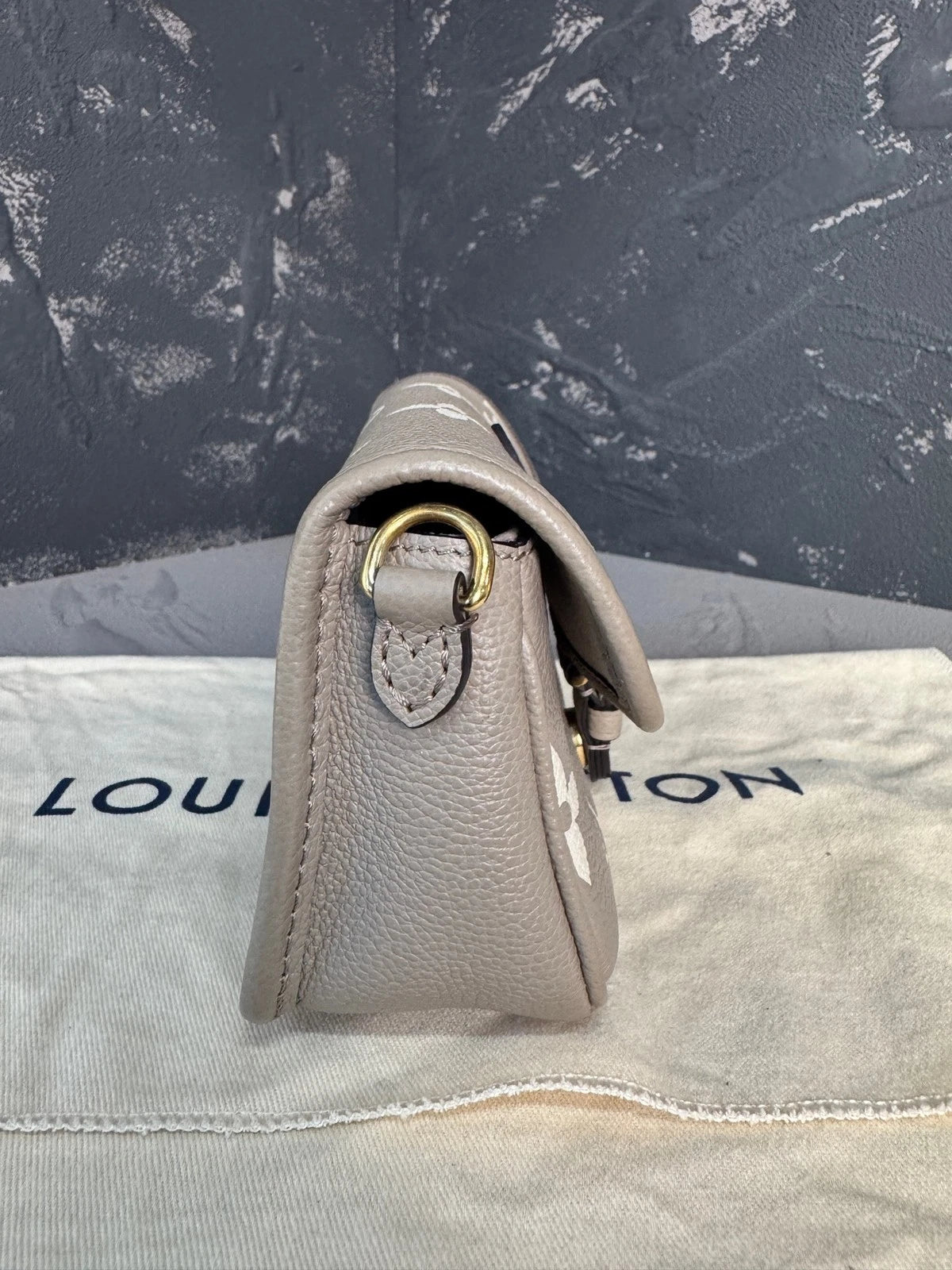 Louis Vuitton Nano Baguette Gray Leather Shoulder Bag For Women