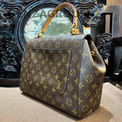 Louis Vuitton Monogram Cluny MM Handbag - Classic Women's Shoulder Bag