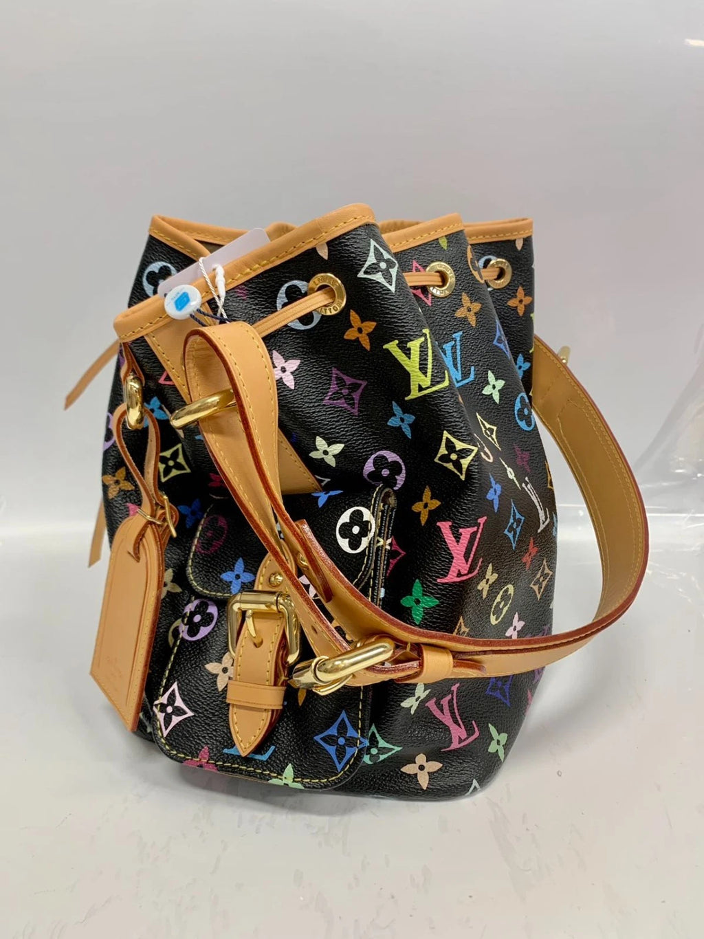 SJ0001 LV bucket multicolor black Z xp02018