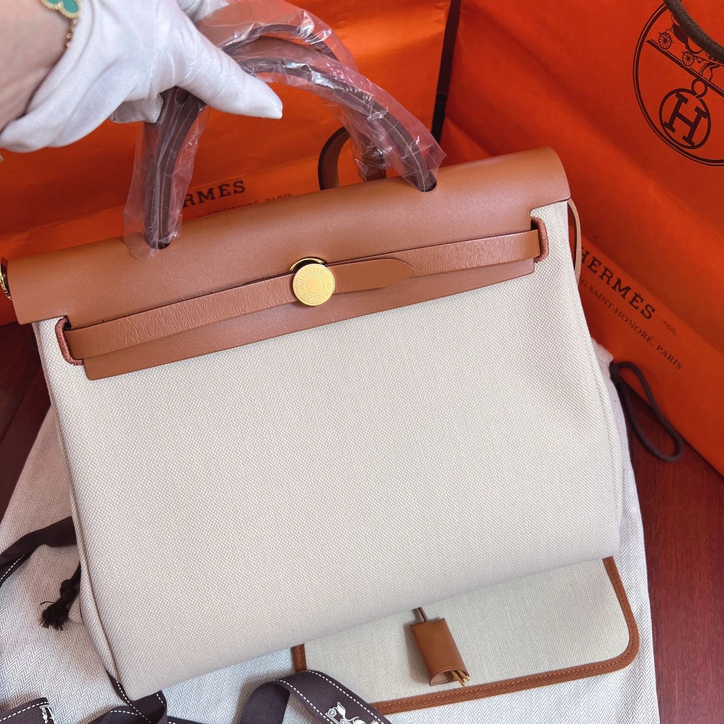 Hermes Herbag31 Top Handle Shoulder Crossbody White Brown Gold Women Classic