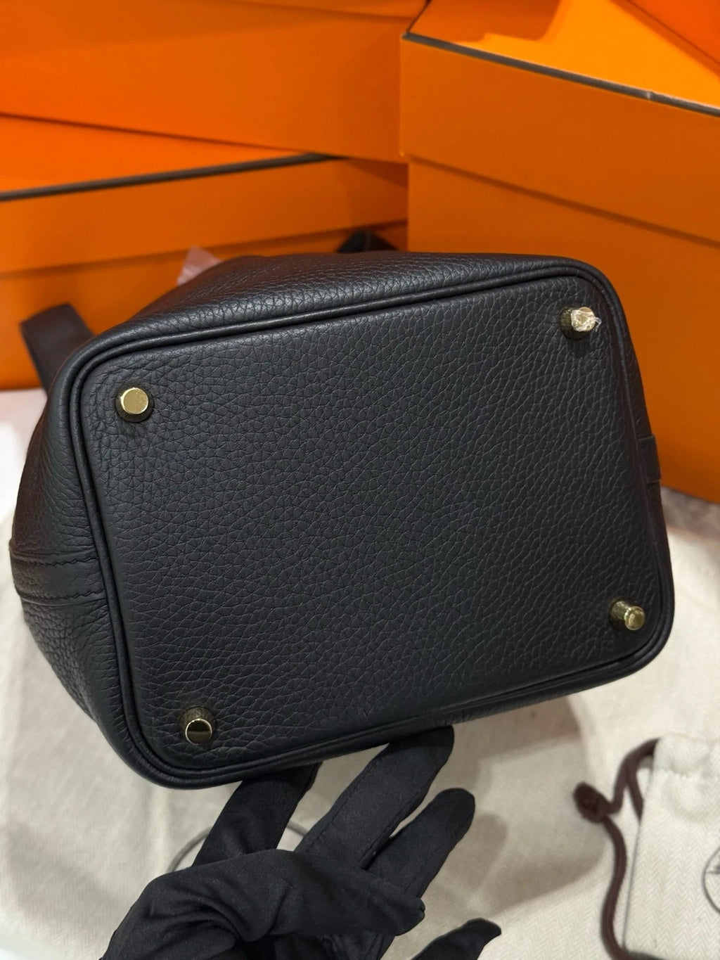 Hermes Picotin18 Black Gold Epsom Bucket Bag For Women