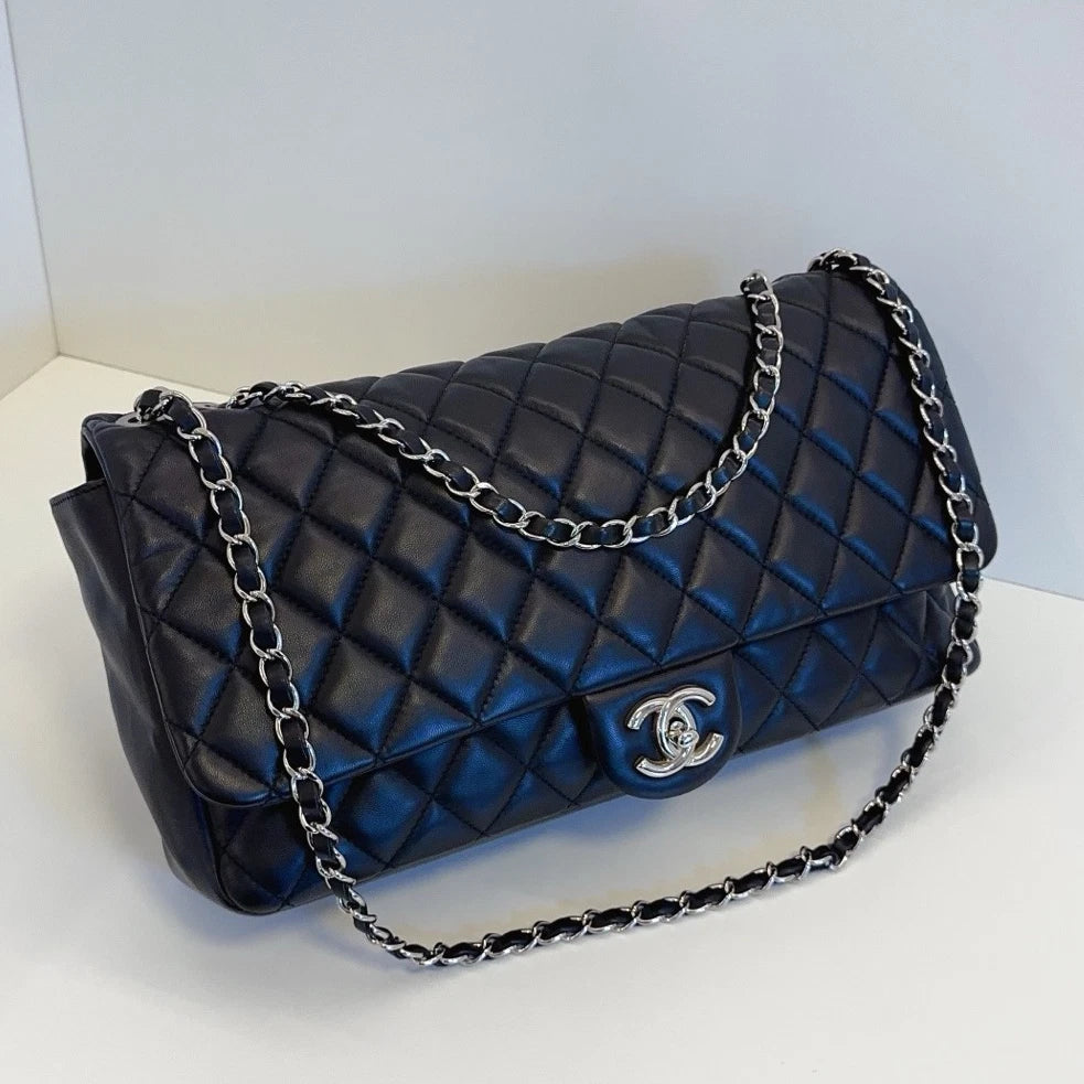 Chanel Classic Flap Chain Black Shoulder Bag Crossbody Diamond Silver Hardware