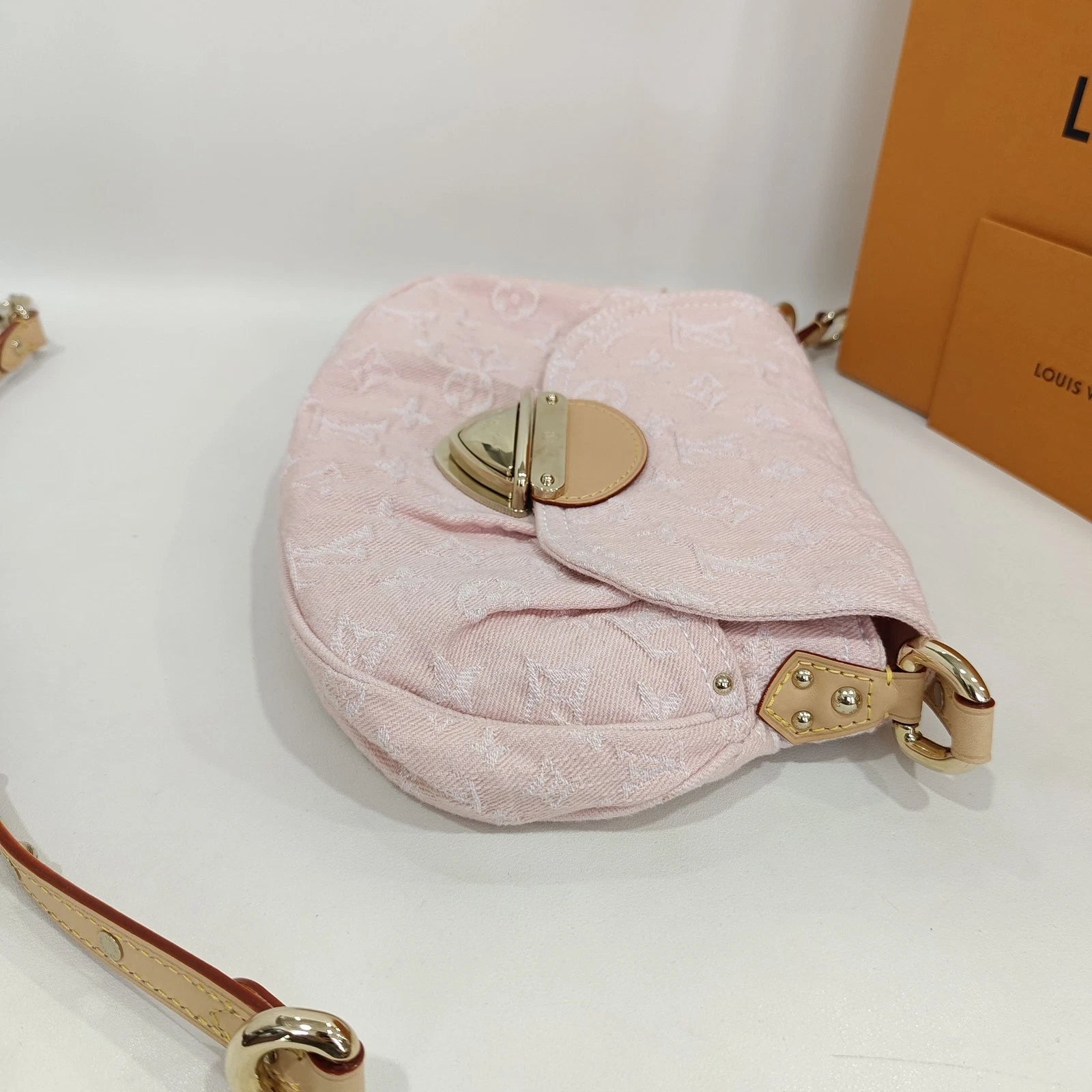 Louis Vuitton Pink Monogram Denim Sunset Shoulder Bag Gold Hardware