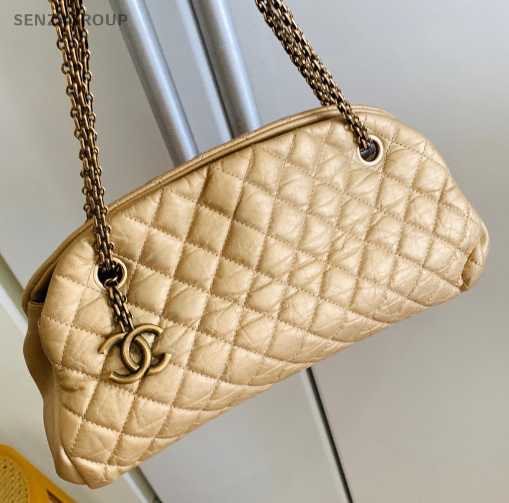 Chanel Diamond 3Ways Chain Shoulder Bag Crossbody Clutch Gold Used Women Classic