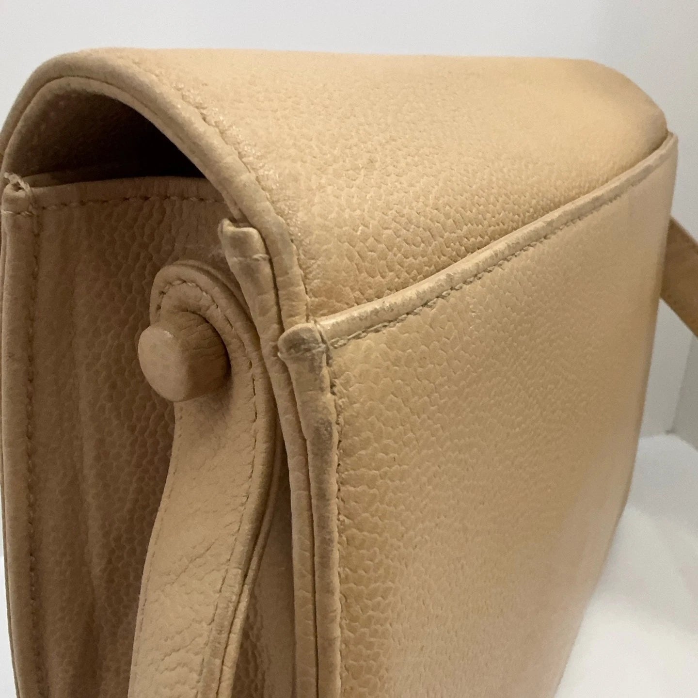 CHANEL Beige Kelly Shoulder Handbag for Women