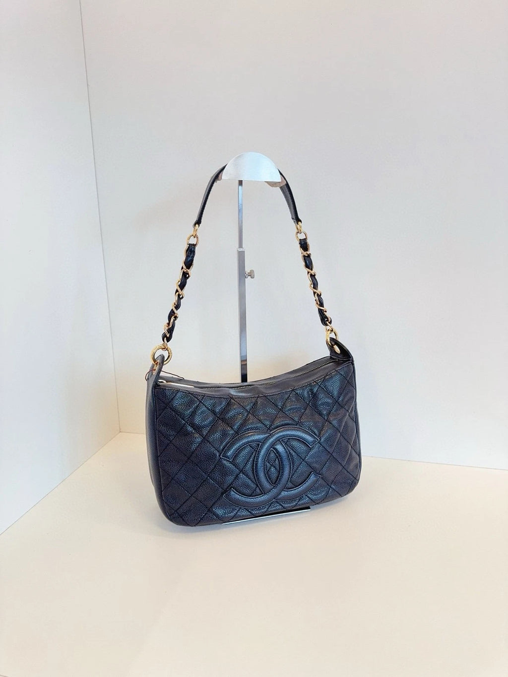 CHANEL Black Shoulder Bag For Women