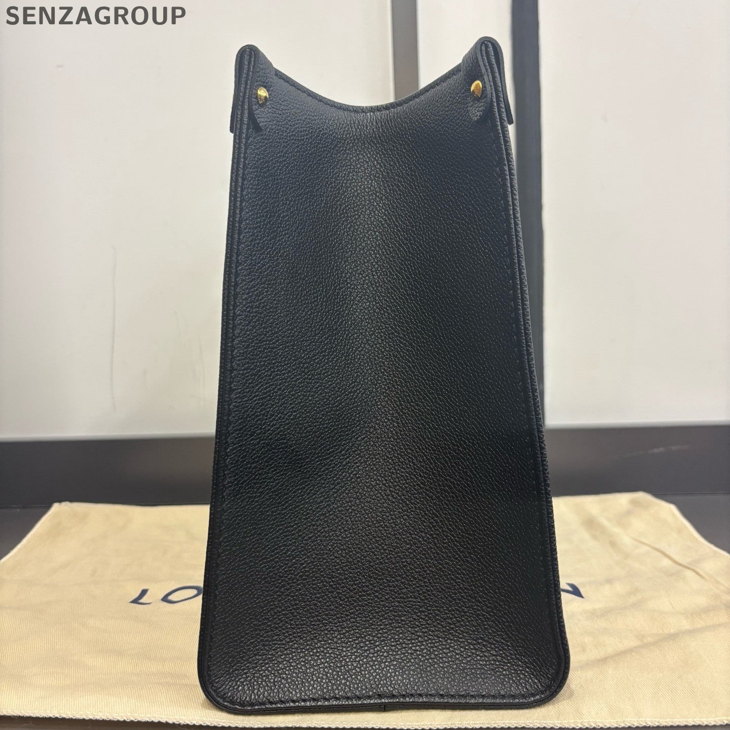 Louis Vuitton ONTHEGO Monogram Tote Bag Medium Black Handbag Shoulder Bag