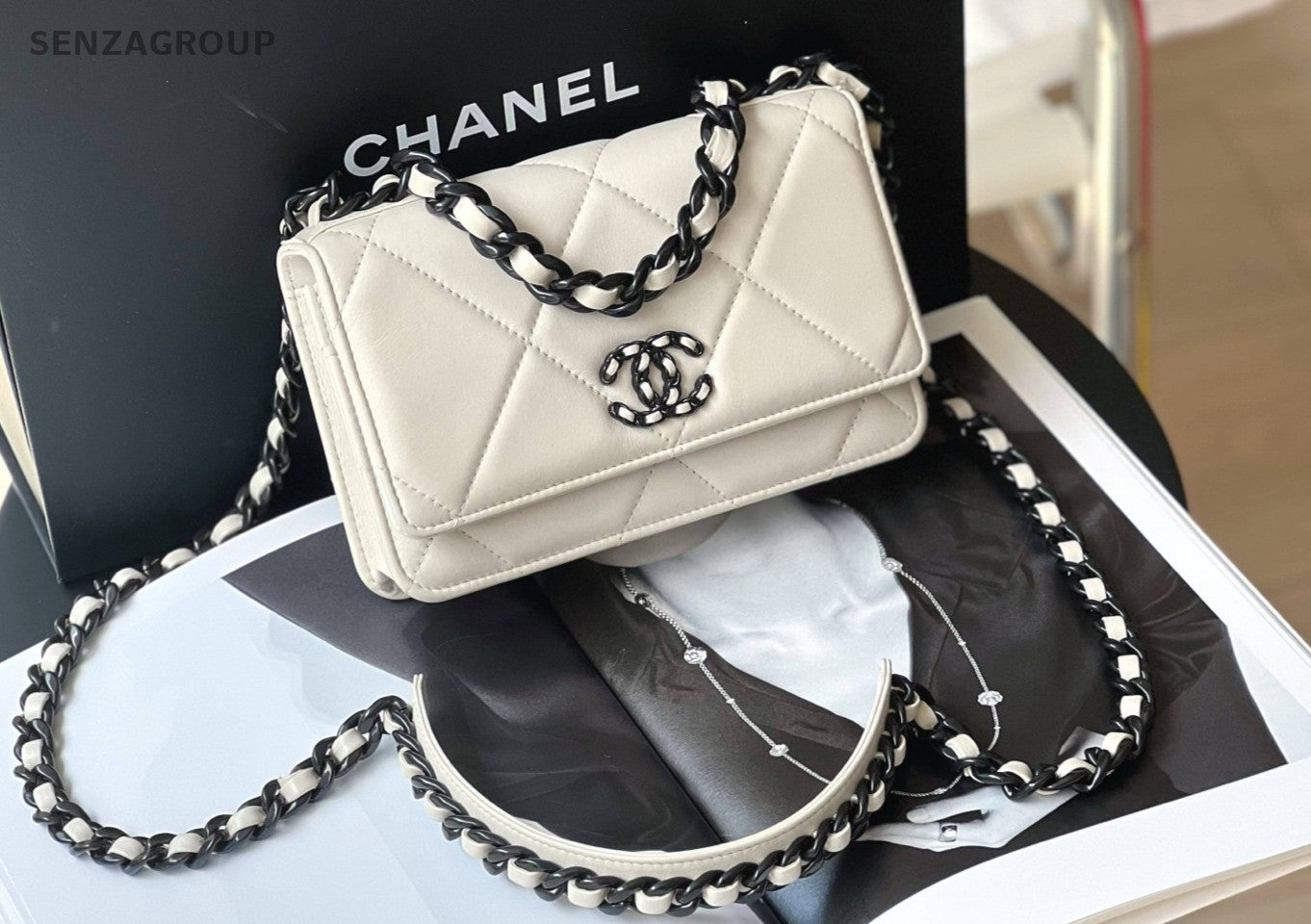 CHANEL 19bag WOC Limited Edition Chain Shoulder bag White Women