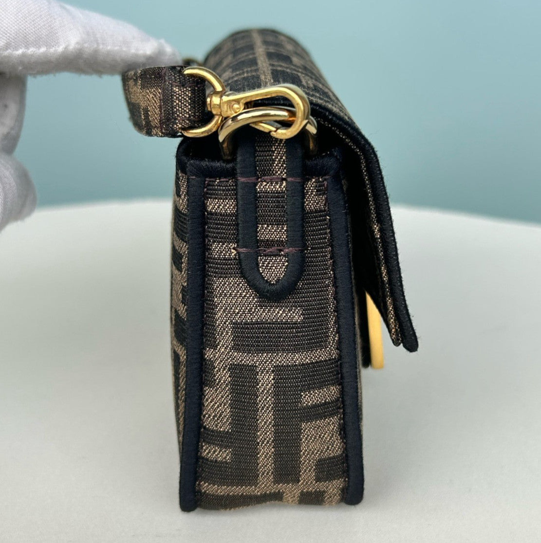 Fendi Baguette Mini Chain Top Handle Crossbody Brown Gold Women Classic