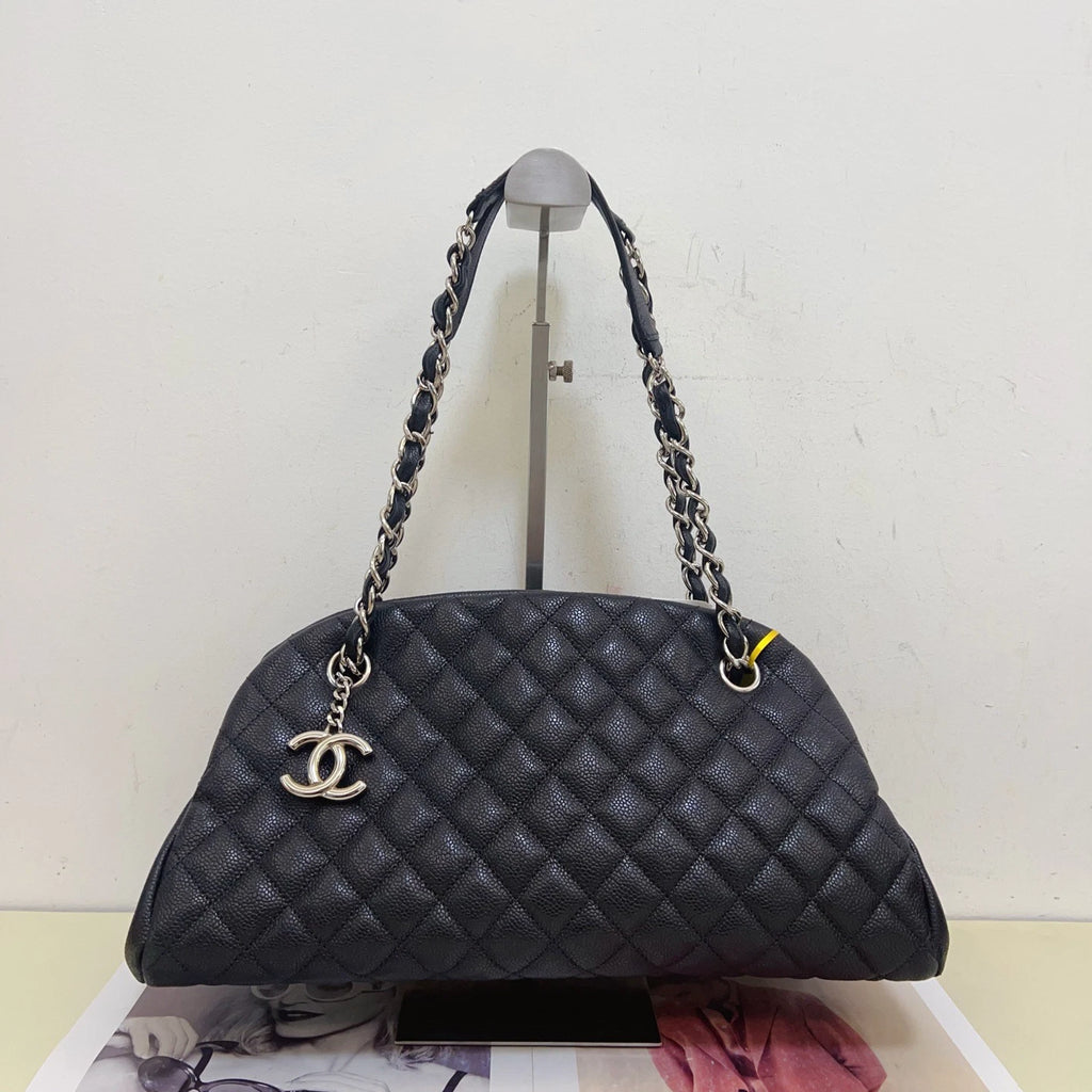 Chanel Bowling Calfskin Chain Shoulder Bag Diamond Black Silver Excellent