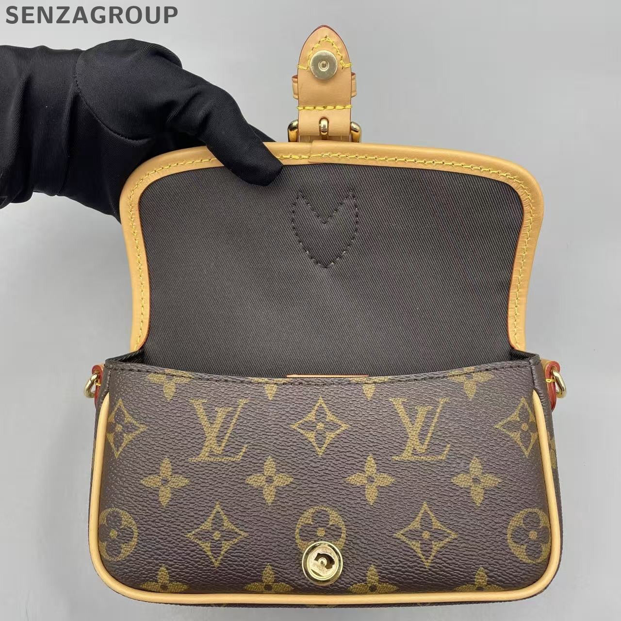 Louis Vuitton Mini Monogram Fendi Baguette Brown Crossbody Bag Classic Women