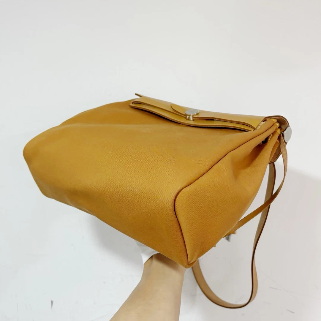 Excellent Condition Hermes Herbag31 Canvas Handbag Crossbody Bag Silver Hardware