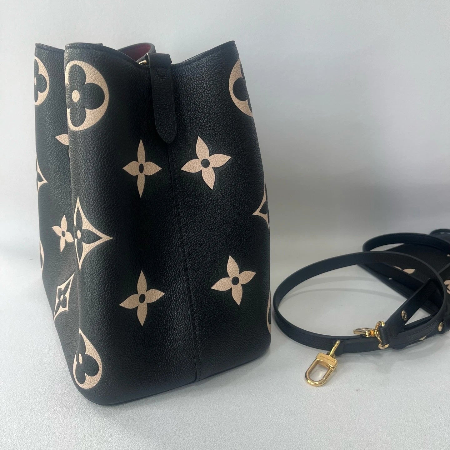 Louis Vuitton Black White Monogram Bucket Bag For Women