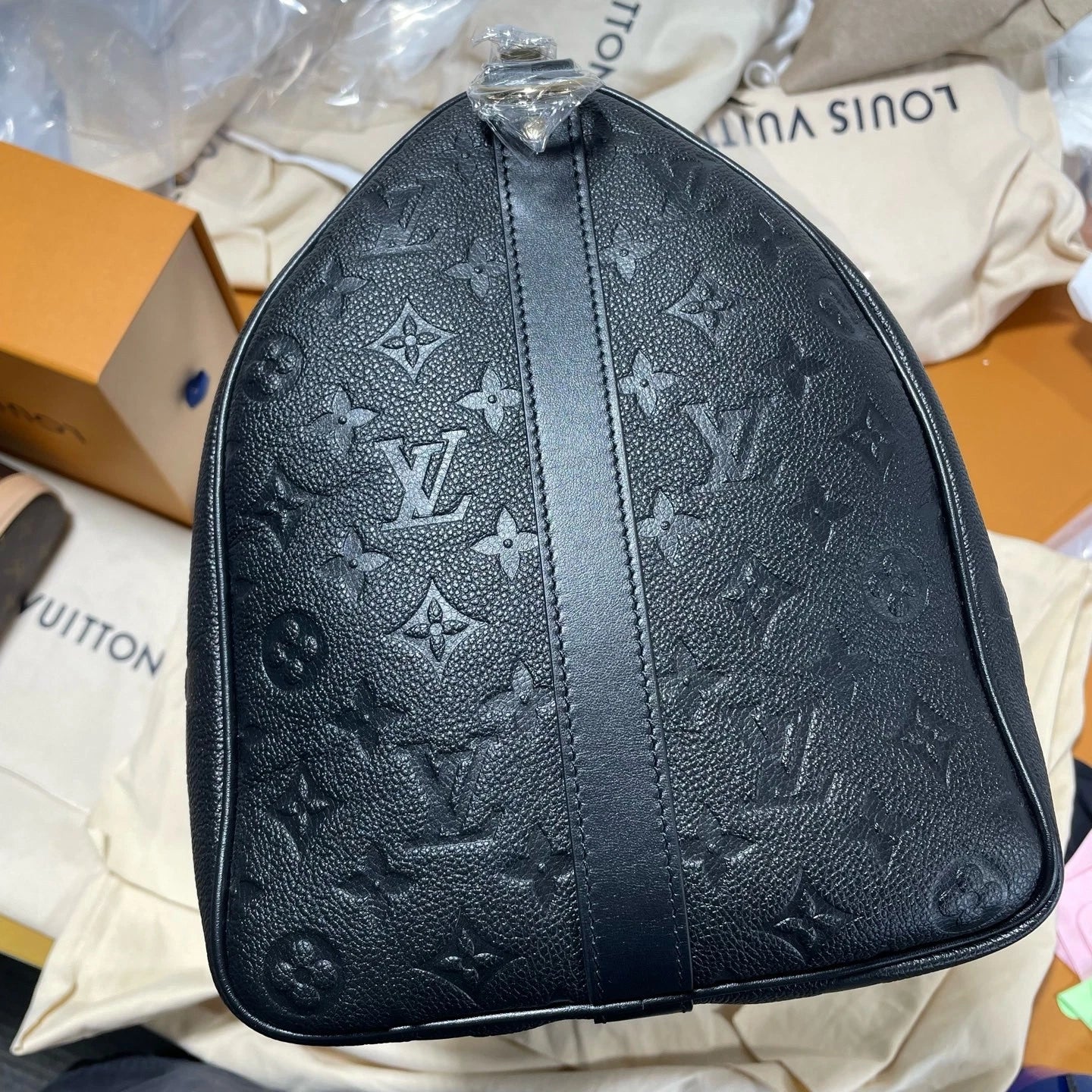 Louis Vuitton Keepall Epi Handbag Top Handle Excellent