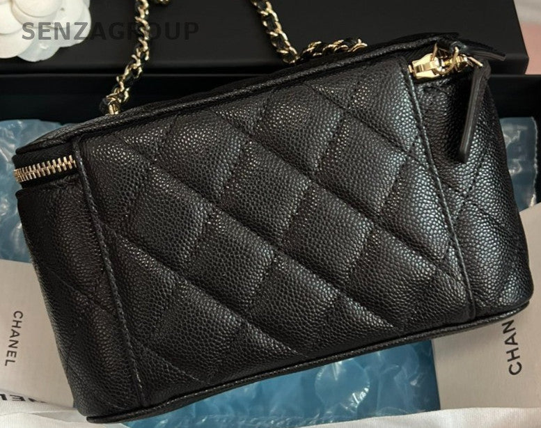 Chanel Diamond Pattern Chain Shoulder Bag Crossbody Black Gold Women Classic