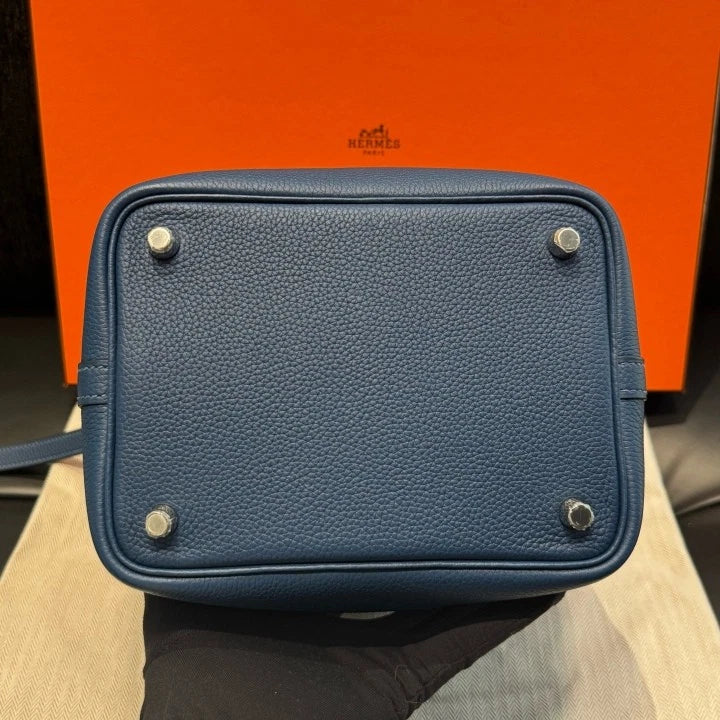 Hermès Picotin Lock 18 Bucket Top Handle Bag Blue Women Fashion D