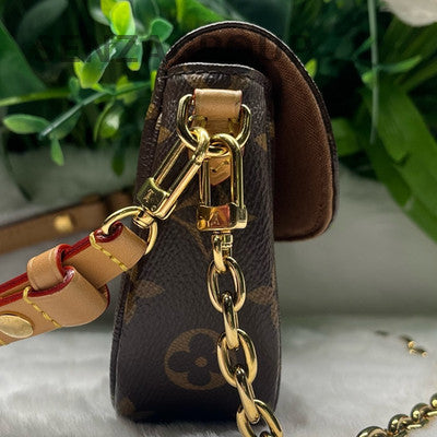 Louis Vuitton Ivy Monogram Chain Crossbody Bag Brown Gold Clasp