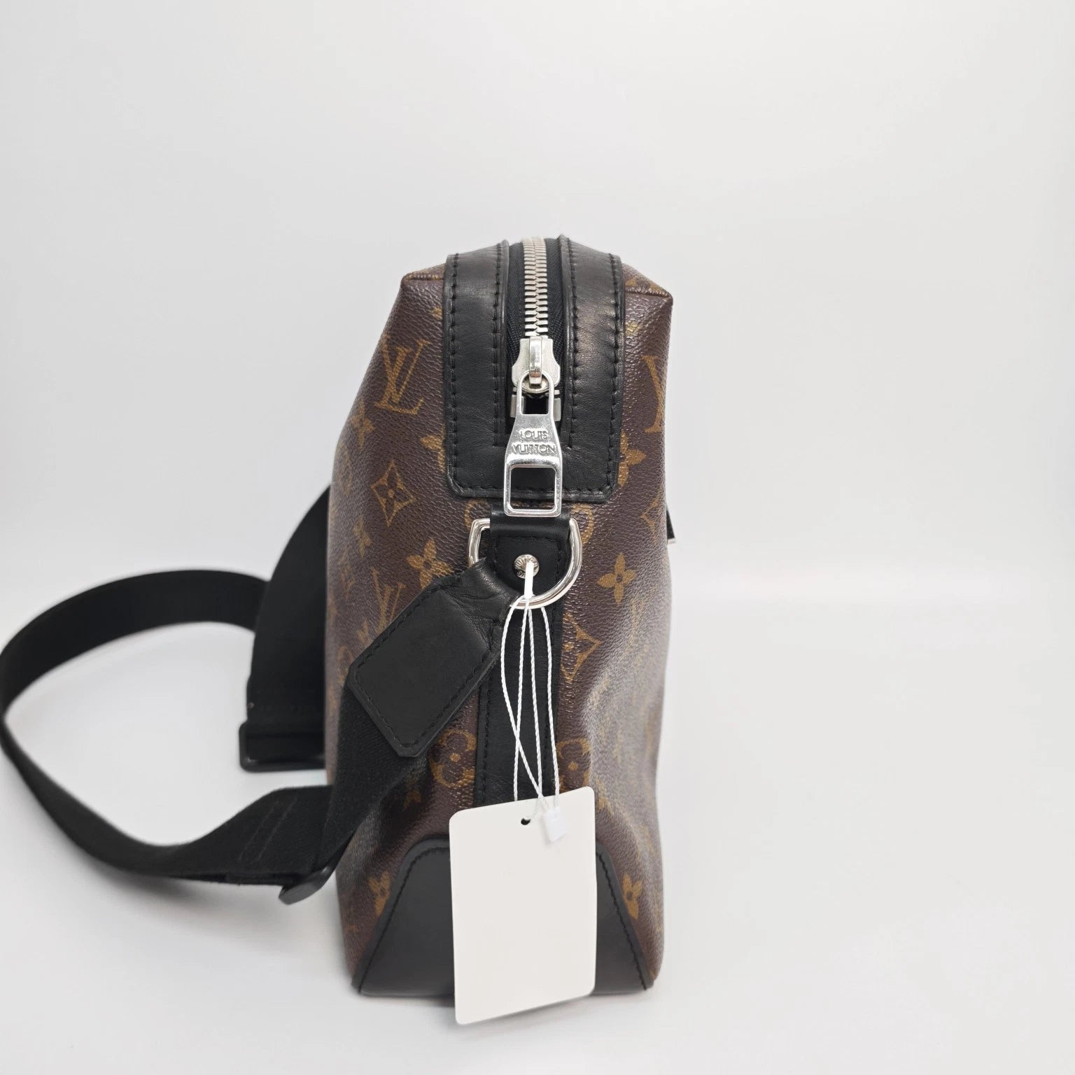 Louis Vuitton Monogram Brown Leather Crossbody Briefcase For Women
