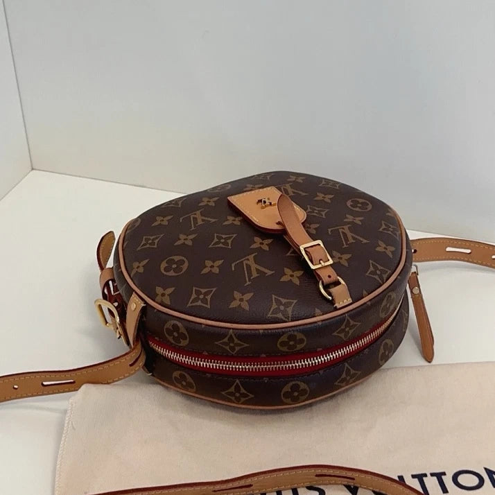 Louis Vuitton Boite Chapeau Souple MM Monogram Shoulder Crossbody Brown